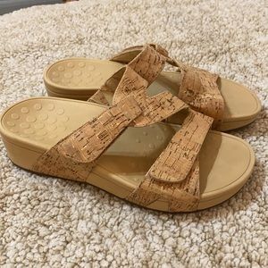 VIONIC sandals